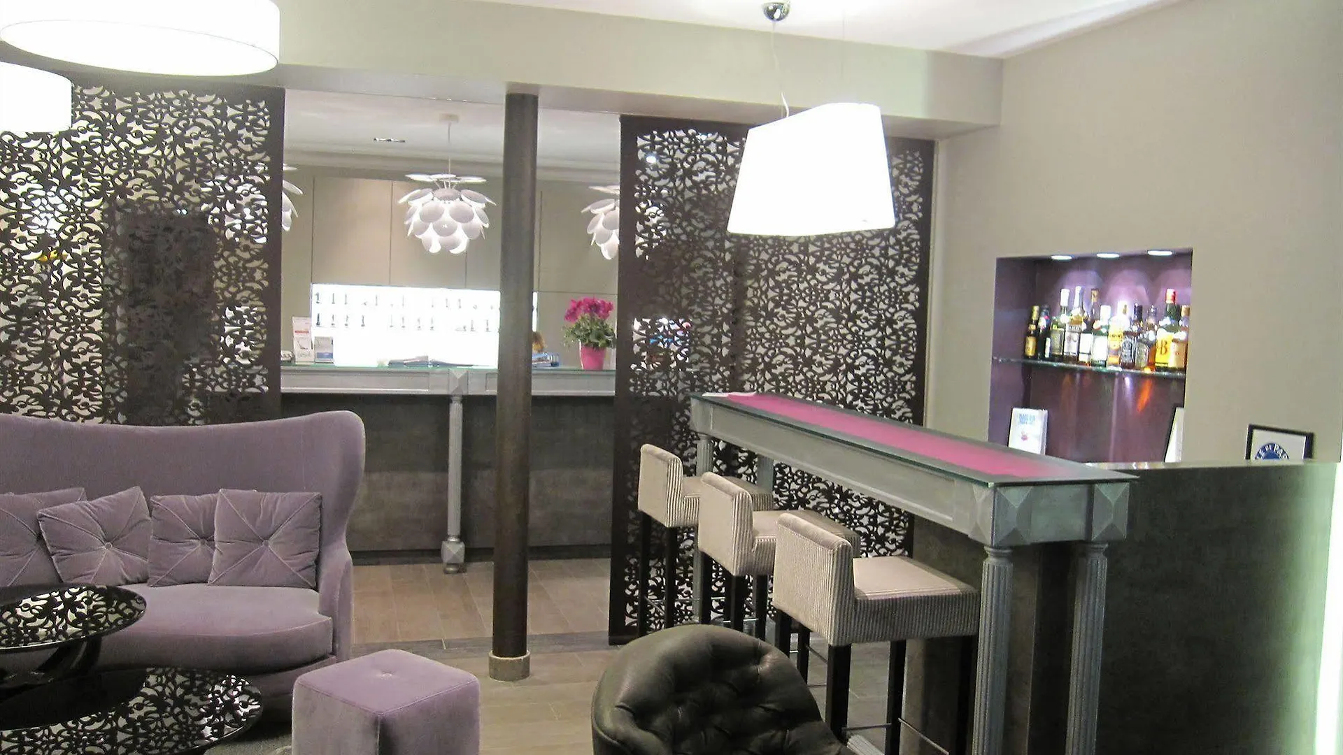 Hotel Harvey Paris 3*,