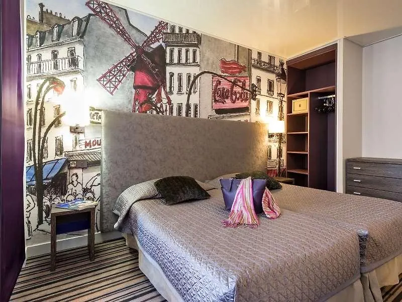 ***  Hotel Harvey Paris France